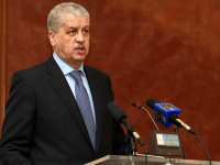 Une wilaya aux ambitions de métropole Visite de M. Sellal à Oran