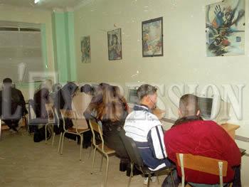 La douce descente de l'Algérie TIC DANS LE MONDE