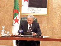 le premier ministre avertit contre l'option dépensière de l'état Argent contre paix sociale : les limites d'une politique