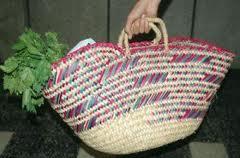 بسبب فضيحة قفة رمضان 2012 : قاضي التحقيق يستدعي المير السابق لعين مران بالشلف