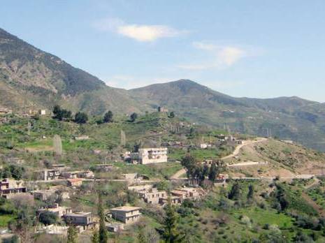 Tassala Lemataï ou l'enclavement À une cinquantaine de kilomètres au nord-ouest de Mila