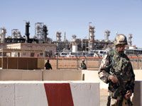 LES MILITAIRES QUI ONT DONNE L'ASSAUT HONORES SUR INSTRUCTION DU PRESIDENT Tiguentourine : hommage de rattrapage de Bouteflika