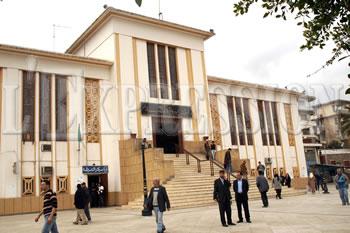 Les travailleurs des APC cessent leur grève APRÈS UNE SEMAINE DE DEBRAYAGE