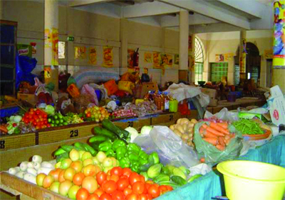 Le wali en visite d'inspection à Sougueur