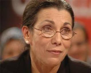 La stabilité sociale et l'ouverture politique : préalables à la réussite du débat sur la révision de la Constitution