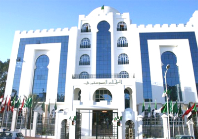 L'organisation des pouvoirs, thème central des débats