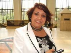 فضيلة الفاروق: 