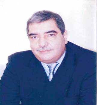 «L'informel, la corruption et les détournements ont été les acteurs de cette 'décennie de développement» Mourad Goumiri. professeur d'économie