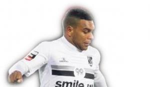 اتفاق بين أولمبي الشلف وغيماراش البرتغال يبشأن مستحقات سوداني نهائي كأس الجزائر :