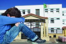 MOSTAGANEM: Le cauchemar bureaucratique d'une parente d'élève