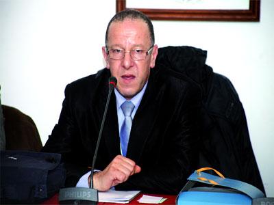 Le sport algérien otage de luttes intestines et intéressées Instances paralysées et tutelle bureaucratisée