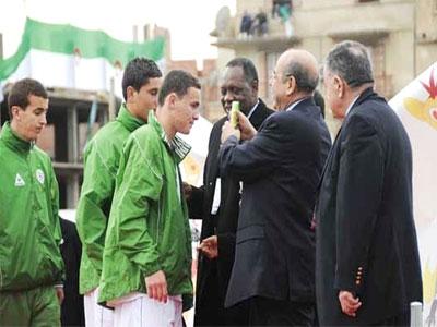 L'éternel débat Compétences techniques et formation en Algérie