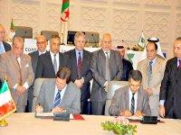 Signature de trois contrats de réalisation d'usines de production de médicaments génériques