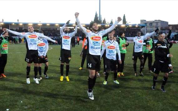 “الوفاق” يسحق “الشلف” ويقترب من الاحتفاظ باللقب