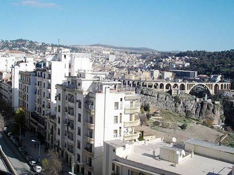 L'université, un partenaire essentiel Constantine, capitale de la culture arabe 2015