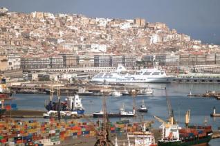 15 ans de prison ferme pour un policier accusé de tentative d'homicide et de corruption