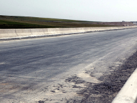 La route, de 10.000 km, ouverte en 2014 Transsaharienne