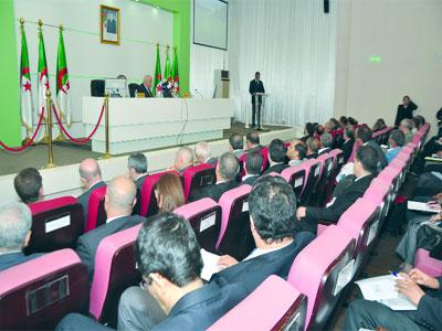 Près de 100 milliards de dinars sont mobilisés pour des projets dans 10 wilayas Développement de l'agriculture saharienne