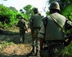 القضاء على 3 إرهابيين وتوقيف آخرين وحجز أسلحة بتيزي وزو الجيش يبحث عن 6 فارين في عملية تمشيط بماكودة