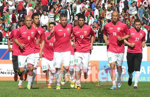 MCA-USMA : Il titularisera Besseghir et Aksas : Menad tient son onze rentrant