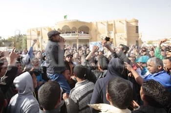 Le comité des chômeurs vire de bord IL DEMANDE LE CHANGEMENT DU SYSTÈME POLITIQUE