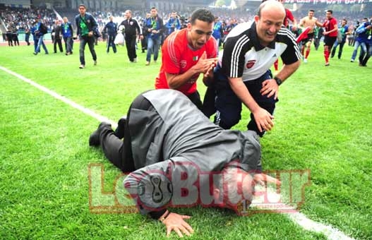 Finale de la Coupe d'algérie : Courbis «Je dis au Mouloudia Allah ghaleb, la coupe nous a choisis !»