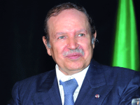 Le président Bouteflika félicite les travailleurs algériens Fête du 1er mai