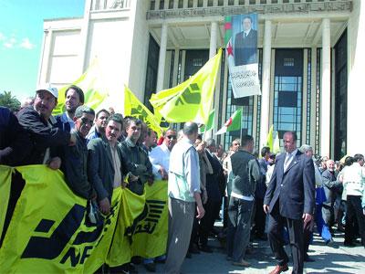 A quand la valorisation du facteur Travail ' Célébration de la Journée internationale des travailleurs