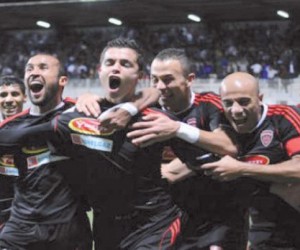 إتحاد العاصمة 1 – مولودية الجزائر 0 : إتحاد العاصمة يطرد النحس ويفوز بالكأس ال49