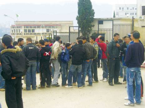 3000 cas de violences en milieu scolaire en 2012 Séminaire à la direction de l'éducation de Tizi Ouzou