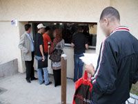 Obtention de cartes de séjour en france Les Algériens premiers bénéficiaires