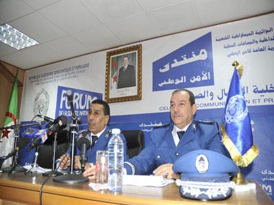 La police poursuit la sensibilisation au Salon de l'automobile Malgré une légère baisse des accidents de la route en milieu urbain en 2012