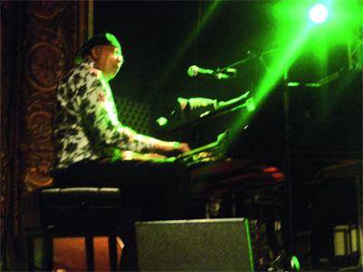 Chucho Valdes, musicien sans frontière Aziz Sahmaoui a enflammé la scène lors de la 7e soirée de Dimajazz