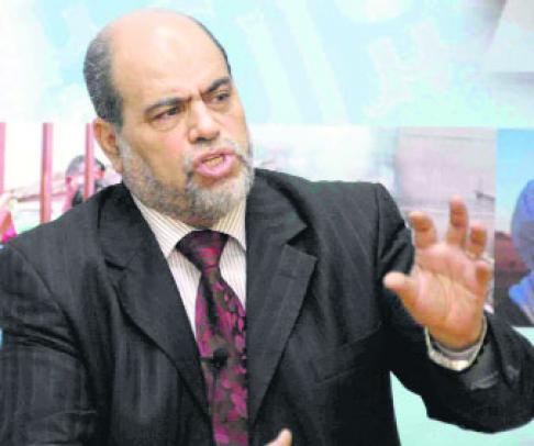 حمس و''الألغاز الخمسة'' بعد مطالبة حزب الاستقلال ب''استرجاع تندوف وبشار'' :