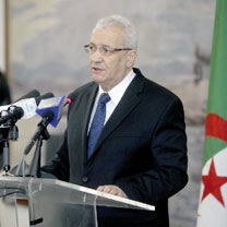 Célébration de la journée du 3 Mai : M. Mohamed Saïd se recueille à la mémoire des journalistes Martyrs
