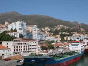 Les employés de la DTP protestent BEJAIA