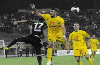 Les Sanafir défient les Canaris JS KABYLIE - CS CONSTANTINE