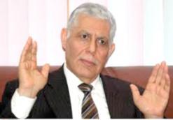 ضرورة ضمان التغطية الدائمة بخدمات الأنترنت للمركز الجامعي بتندوف خلال زيارة وزير التعليم العالي للقطاع بالولاية