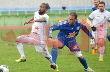 م. الجزائر 3 ا.ع. البيضاء 0 : المولودية تتأهل دون عناء وتنذر «السنافر»