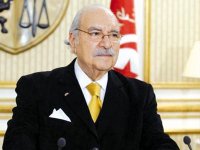Fouad Mebazaa décoré de la médaille du président de la république Elle lui a été remise par l'ambassadeur d'algérie