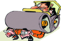 JUGES POUR L'ASSASSINAT DE 500 PERSONNES: Peine de mort pour deux terroristes