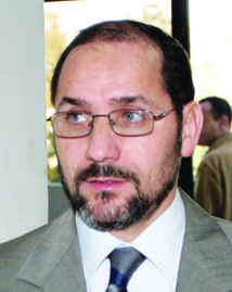 Abderrezak Mokri élu nouveau président du MSP