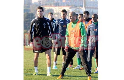 MCA : Un attaquant Hollandais a effectuéhier des essais