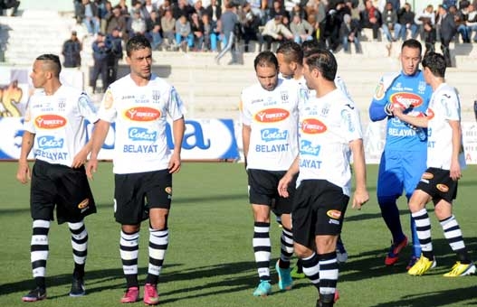 MCA - ESS : Avec défiance et sérieux