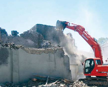 Démolition de constructions illicites Mers El-Kébir