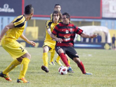 USM Alger 0 - USM el Harrach 1 (Ligue 1) Les novices harrachis matent les stars usmistes