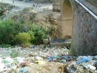 Le pont des moulins de Sidi El Kebir : Entre poudrière et ordures
