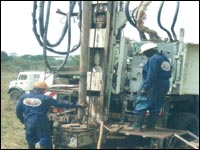 Une journée avec les travailleurs des chantiers de forage