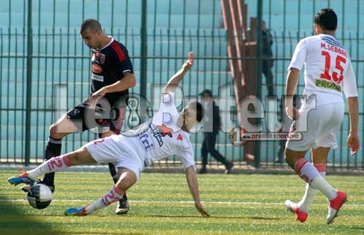 MCO 2 - USMA 0 : Aouedj offre un précieux succès au Mouloudia
