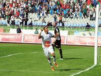 Ligue professionnelle 1 ( Mise à jour de la 27e journée) : MCA 3 - ESS 2 Le Mouloudia reprend ses esprits